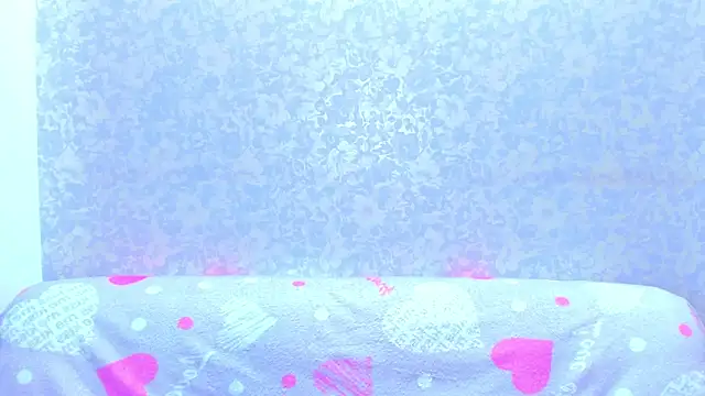 Vanessa Florence online show from 04-30-26, 01:23