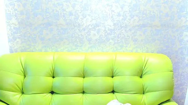 Snapshot of Vanessa_Florence chatting on 06-05-26, 01:01 Vanessa Florence online show from 06-05-26, 01:01