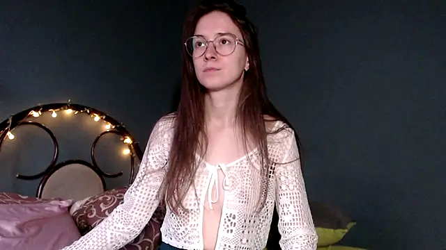 wow  kelly online show from 10-05-25, 02:04