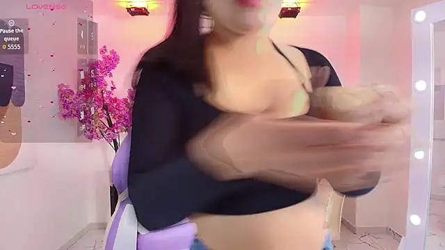 Kaori ayu online show from 11-21-25, 12:26