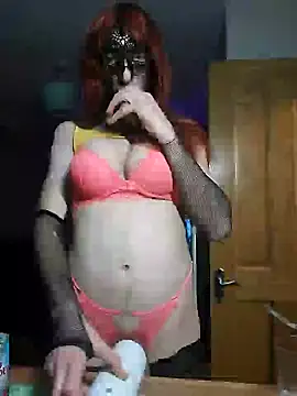 Snapshot of irishtommy1986 chatting on 12-30-24, 11:17 irishtommy1986 online show from 12-30-24, 11:17