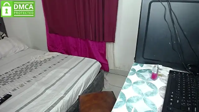 Snapshot of susana2523 chatting on 04-29-26, 12:27 susana2523 online show from 04-29-26, 12:27