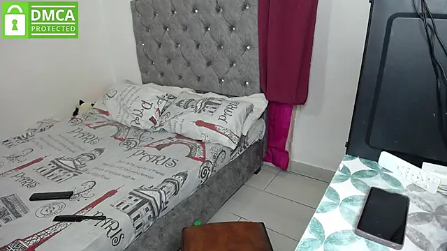Snapshot of susana2523 chatting on 05-08-26, 02:28 susana2523 online show from 05-08-26, 02:28