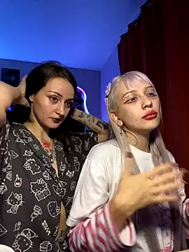 Snapshot of Dooubletroublee chatting on 09-24-25, 08:34 Dooubletroublee online show from 09-24-25, 08:34