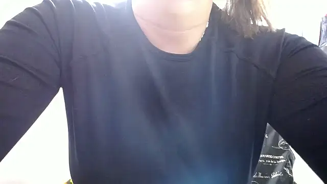 Luna girlhot  online show from 04-28-26, 04:34