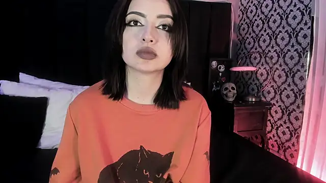 Snapshot of Adeelinee chatting on 03-08-26, 02:04 Adeelinee online show from 03-08-26, 02:04