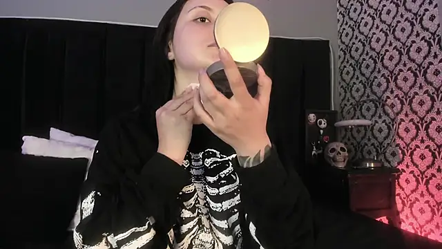 Snapshot of Adeelinee chatting on 03-09-26, 07:40 Adeelinee online show from 03-09-26, 07:40