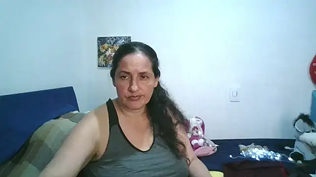 Snapshot of ximenajimenez chatting on 06-06-26, 10:47 ximenajimenez online show from 06-06-26, 10:47
