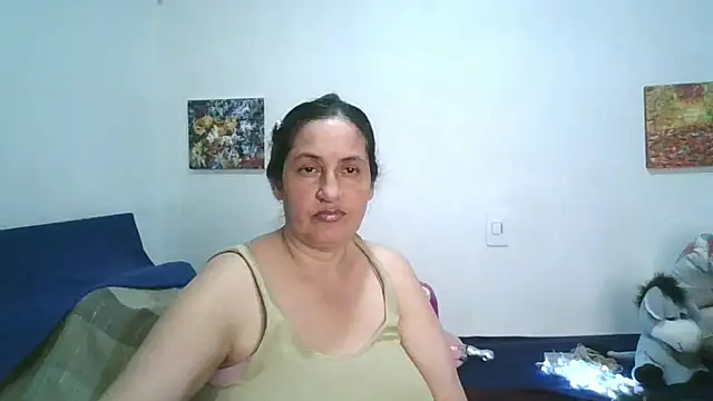 Snapshot of ximenajimenez chatting on 06-18-26, 09:52 ximenajimenez online show from 06-18-26, 09:52
