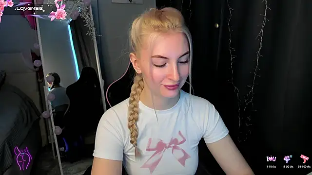 Kimmy powell online show from 04-24-26, 03:20