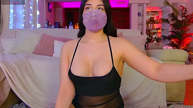 Snapshot of the_sabenna chatting on 02-02-26, 05:33 the sabenna online show from 02-02-26, 05:33