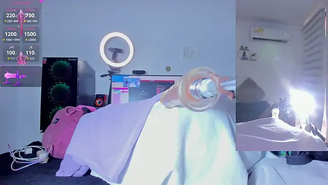 Abigail Girl   online show from 12-19-25, 05:20