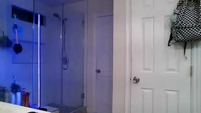 El Gizmo online show from 04-20-26, 12:19