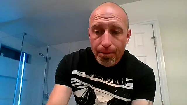 El Gizmo online show from 05-23-26, 05:34