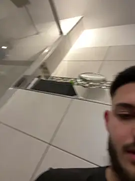 Snapshot of Furko_33 chatting on 01-31-25, 05:10 Furko 33 online show from 01-31-25, 05:10