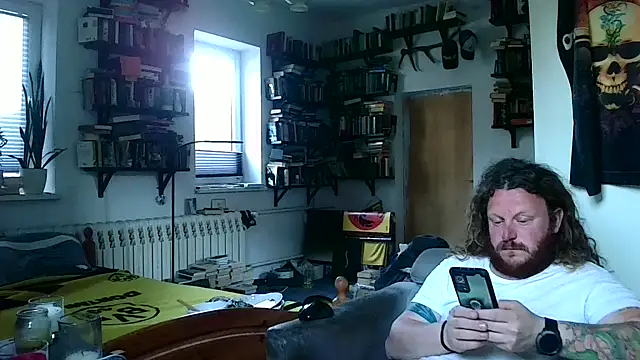 Snapshot of sunr1sa chatting on 04-27-26, 05:44 sunr1sa online show from 04-27-26, 05:44
