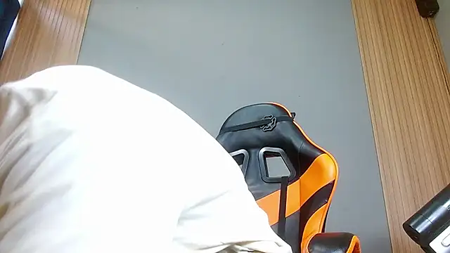 Mr WhiteCock online show from 11-09-25, 08:18