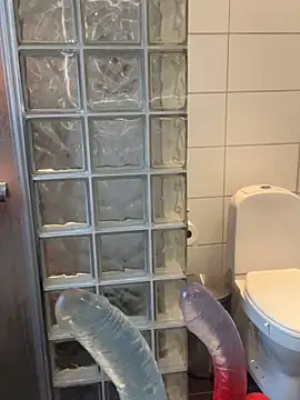 Snapshot of QueenMelissa80 chatting on 11-09-25, 08:23 QueenMelissa80 online show from 11-09-25, 08:23