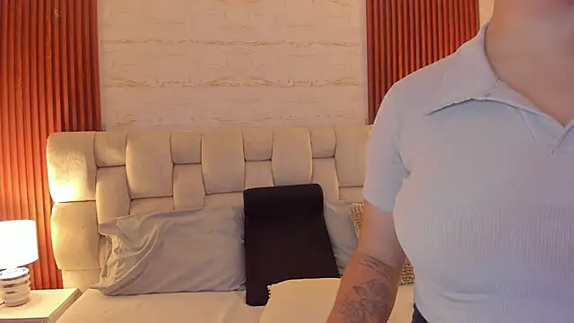 SophiaWylde online show from 02-21-25, 04:51