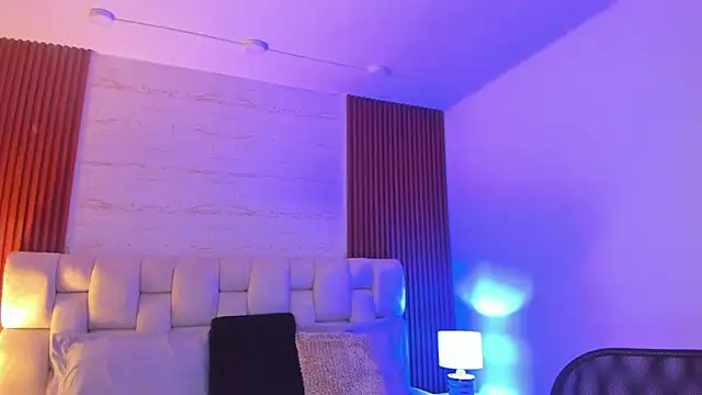 SophiaWylde online show from 03-07-25, 09:07