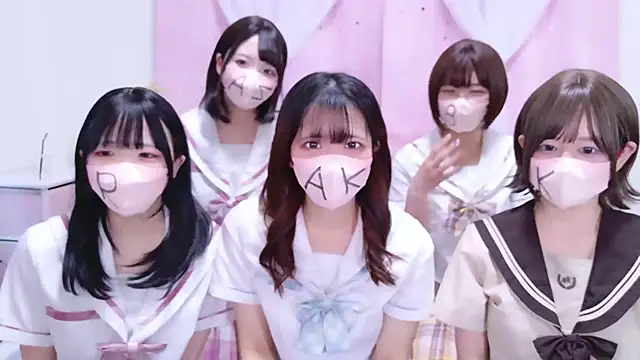 841 yayoi online show from 12-19-25, 03:57