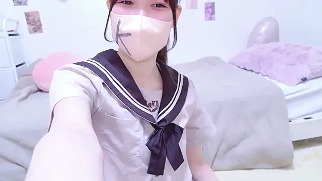 841 yayoi online show from 06-08-26, 03:18