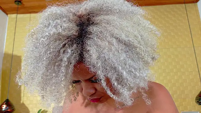 Squirter pussybomb online show from 01-18-25, 08:20