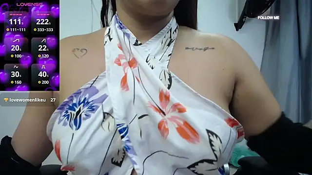 Snapshot of dayadubey_ chatting on 02-13-25, 01:26 dayadubey online show from 02-13-25, 01:26