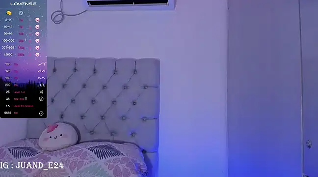 Snapshot of juande_24 chatting on 01-27-25, 07:24 juande 24 online show from 01-27-25, 07:24