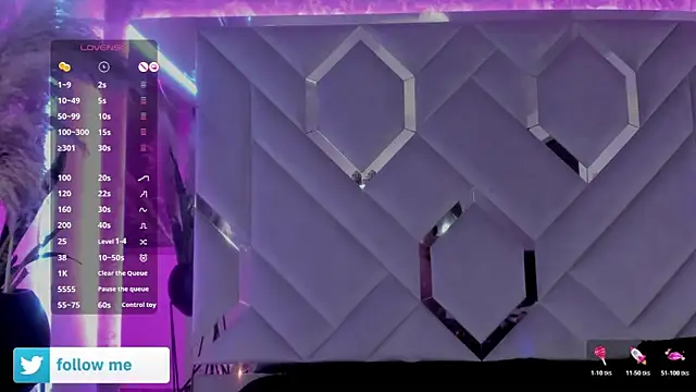 Snapshot of Sara_Foxx1 chatting on 11-17-25, 09:53 Sara Foxx1 online show from 11-17-25, 09:53