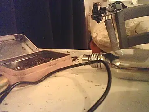 Snapshot of DaddyQuimHot chatting on 12-20-24, 03:03 DaddyQuimHot online show from 12-20-24, 03:03