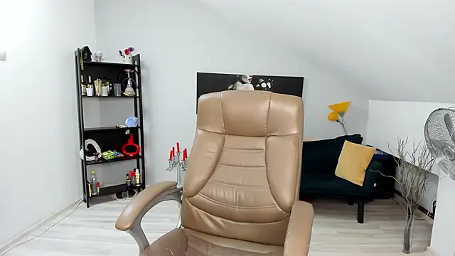 MelissaWiliam online show from 02-11-25, 06:11