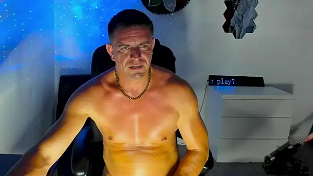 petr37pol online show from 07-09-26, 01:42