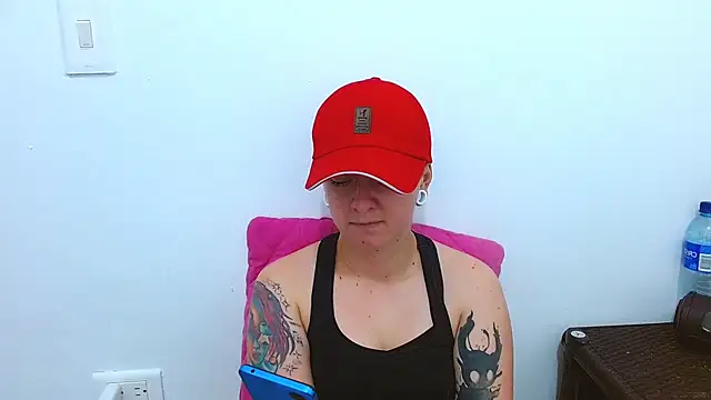 tomboyblue online show from 12-03-25, 03:21