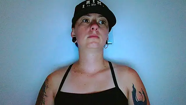 tomboyblue online show from 04-24-26, 06:54