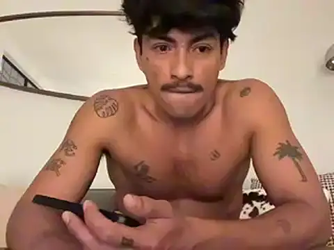 bernal666 online show from 12-22-25, 02:52