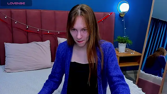 Snapshot of VanillaKelly chatting on 02-11-25, 12:38 VanillaKelly online show from 02-11-25, 12:38