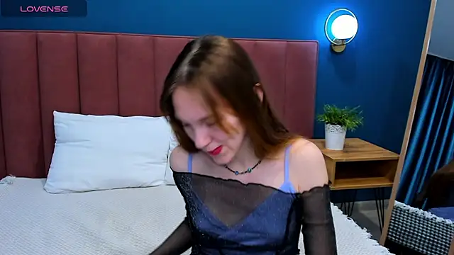 Snapshot of VanillaKelly chatting on 02-28-25, 01:15 VanillaKelly online show from 02-28-25, 01:15