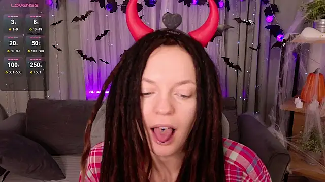 CoreyJane online show from 10-29-25, 04:48