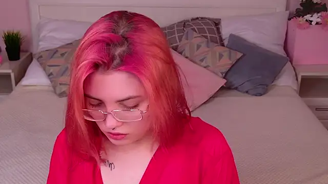 Snapshot of Lisa_Adam chatting on 01-14-25, 04:04 Lisa Adam online show from 01-14-25, 04:04