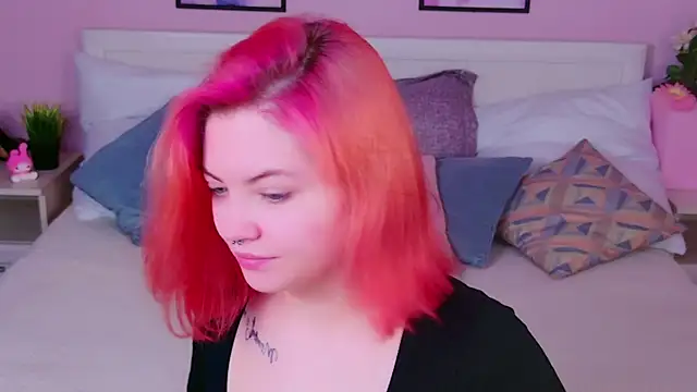 Snapshot of Lisa_Adam chatting on 01-17-25, 04:06 Lisa Adam online show from 01-17-25, 04:06