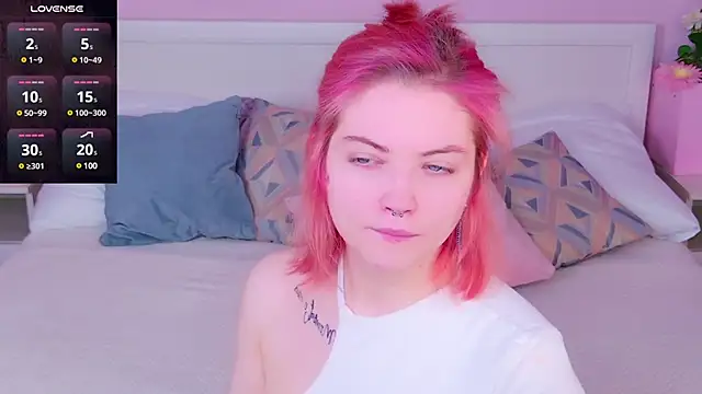 Snapshot of Lisa_Adam chatting on 01-23-25, 04:09 Lisa Adam online show from 01-23-25, 04:09