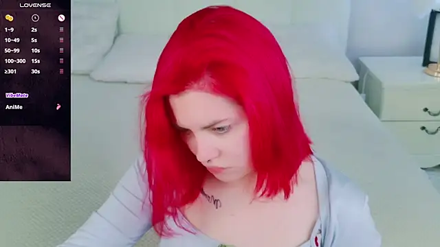 Snapshot of Lisa_Adam chatting on 01-28-25, 04:08 Lisa Adam online show from 01-28-25, 04:08