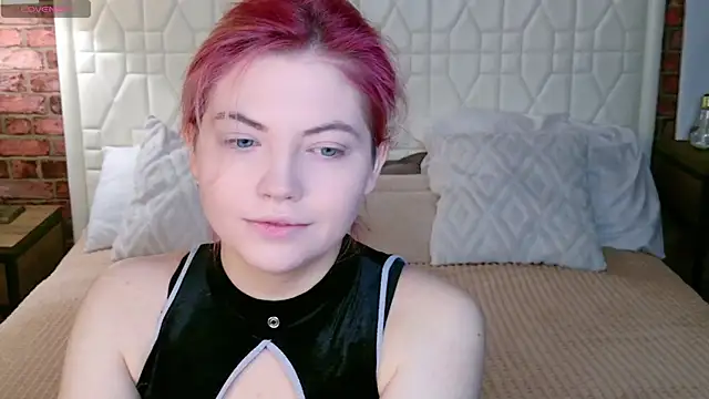 Snapshot of Lisa_Adam chatting on 10-11-25, 06:06 Lisa Adam online show from 10-11-25, 06:06