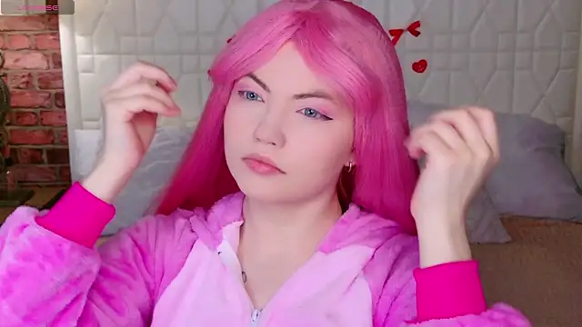 Lisa Adam online show from 03-24-26, 06:02