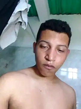 Snapshot of Fuenmayor40 chatting on 12-16-25, 07:08 Fuenmayor40 online show from 12-16-25, 07:08