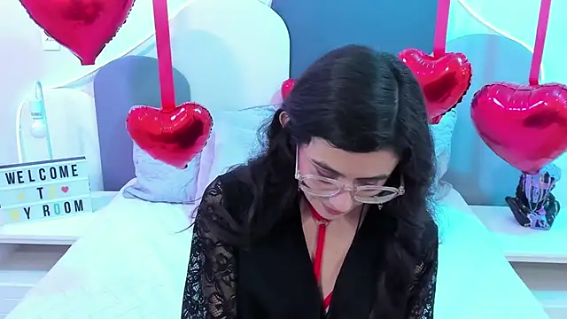 SophieGomez22 online show from 02-14-25, 05:14