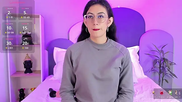 SophieGomez22 online show from 11-19-25, 11:21