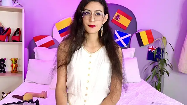SophieGomez22 online show from 07-18-26, 11:25