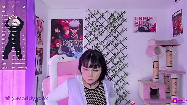 MaddyFooxx online show from 04-30-26, 10:03
